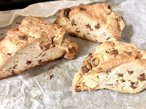 ホットケーキミックスでスタバ風チョコスコーン